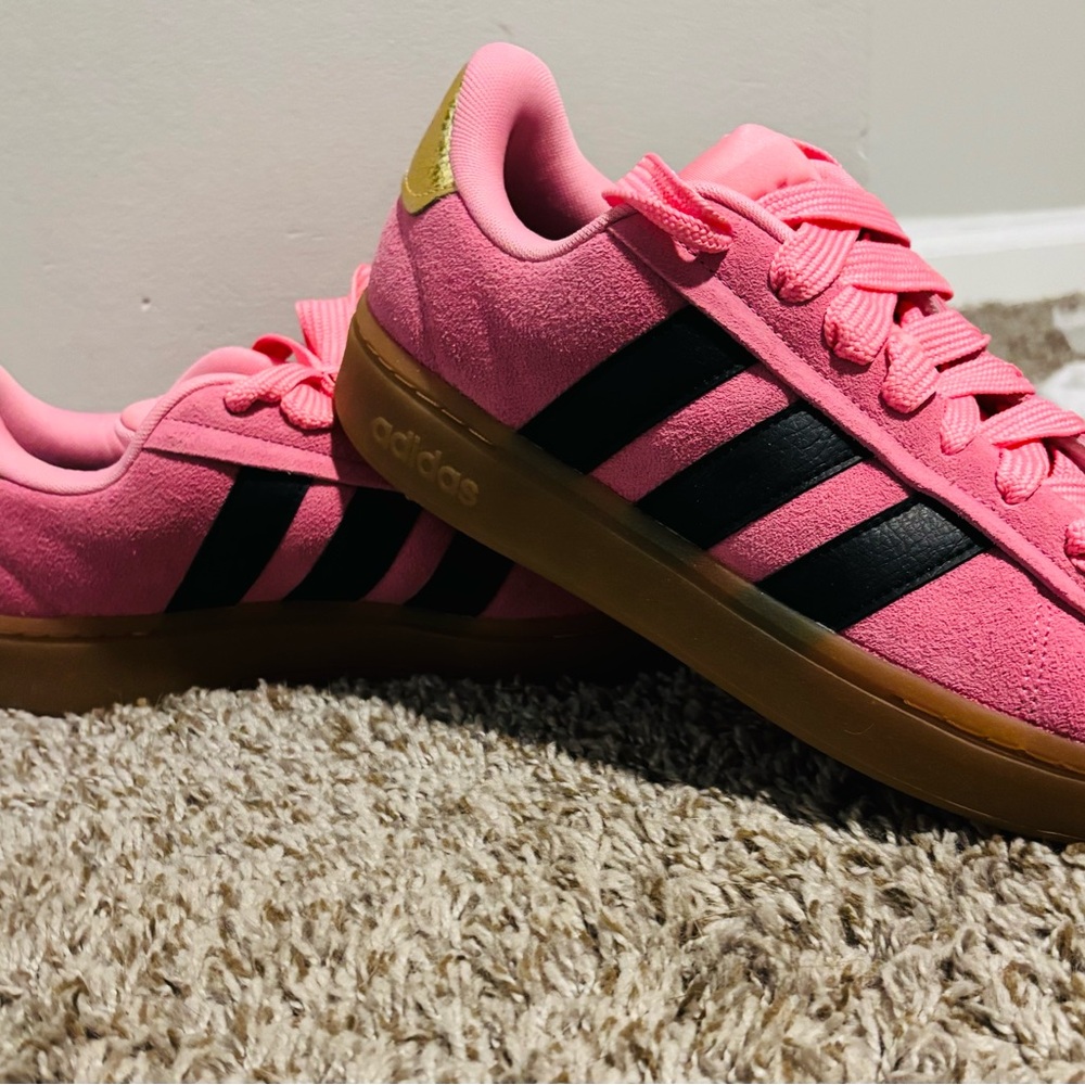 Adidas Pink Sneakers with Black Stripes New and Never Worn